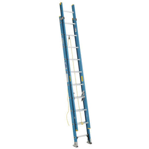 Werner 20 ft. H Fiberglass Extension Ladder Type I 250 lb. capacity