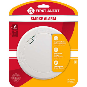 First Alert Battery-Powered Photoelectric Smoke/Fire Detector